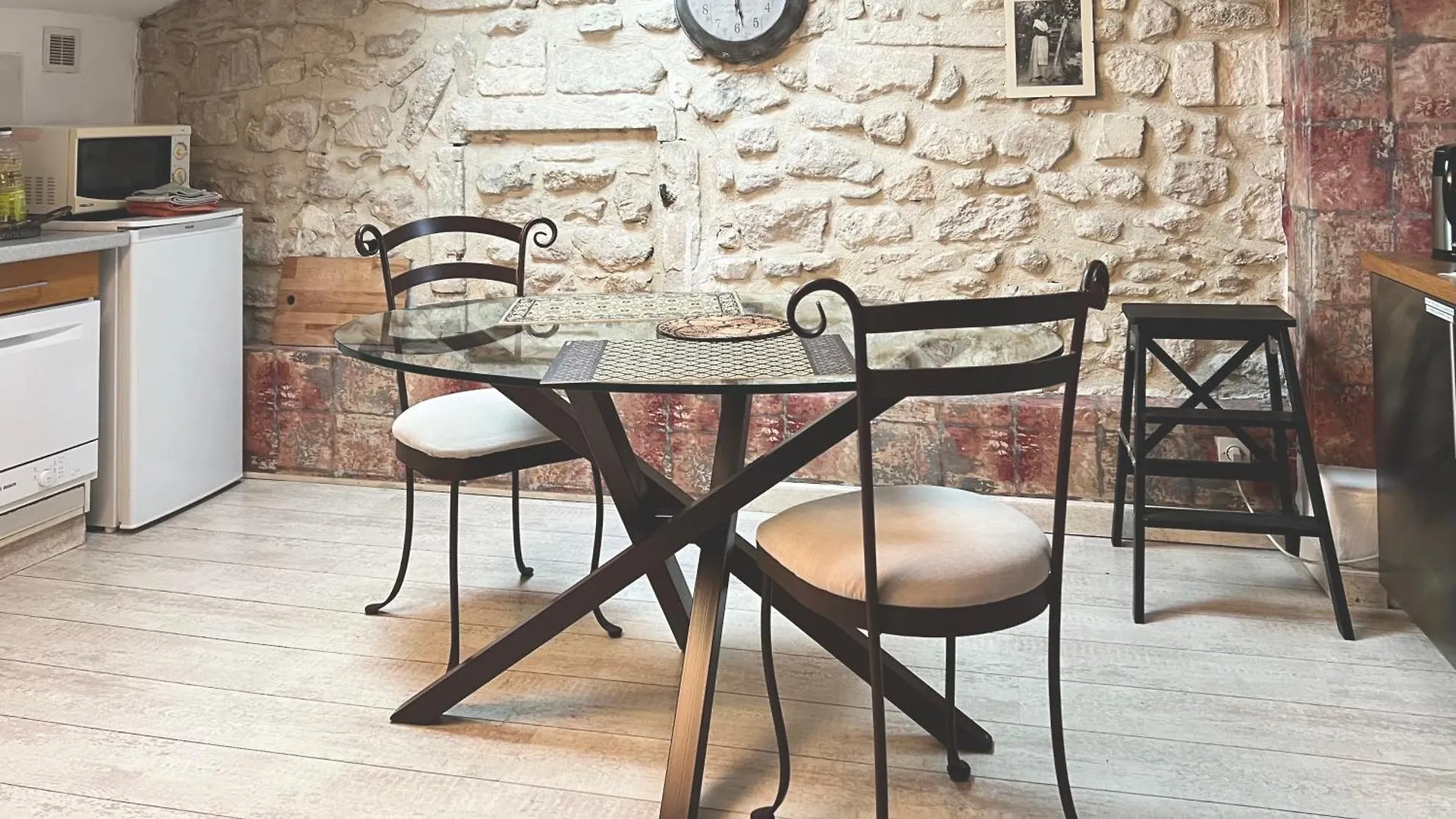 Studio St Remy Historic Center/Air-Com Saint-Rémy-de-Provence